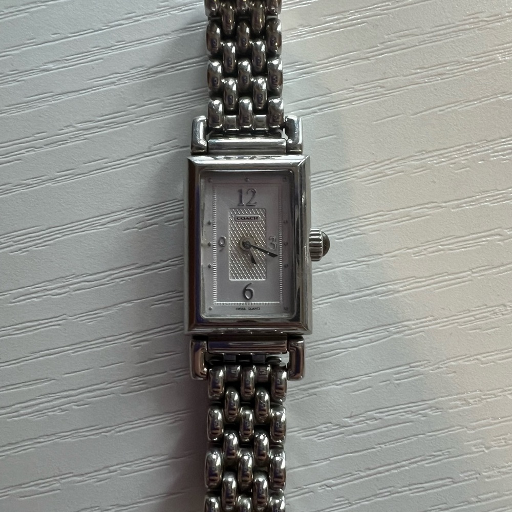 Stainless steel COACH watch in very good condition.